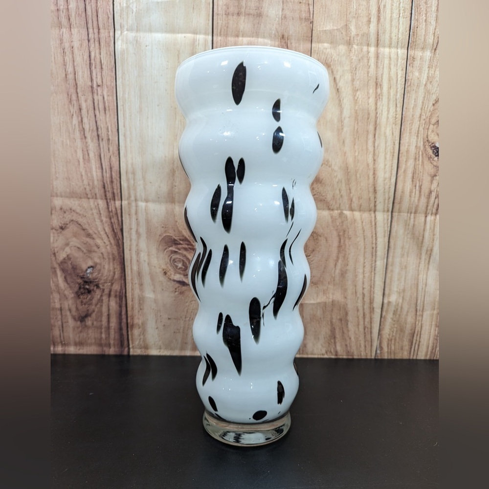 Krosno Black White Spatter Art Deco Glass Vase Ribbed Rings 14" Rare As Is Rare